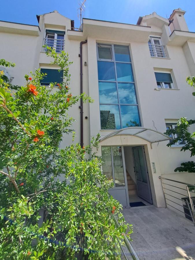Apartman Emanuela Split Exterior photo